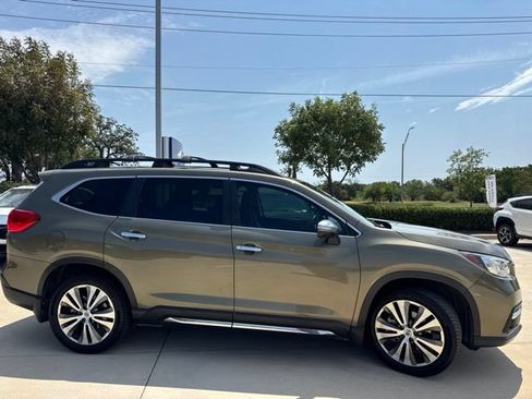 Used 2022 Subaru Ascent Touring w/ Popular Package #2A AWD/4WD image 2
