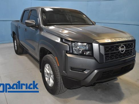 Certified 2024 Nissan Frontier SV w/ Technology Package image 1