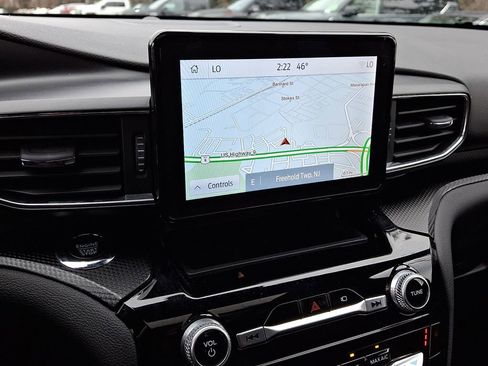 Used 2023 Ford Explorer ST-Line image 18