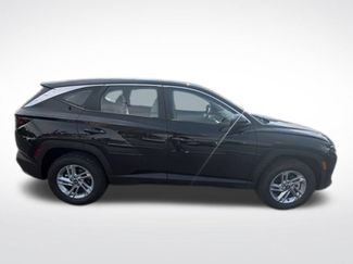 New 2026 Hyundai Tucson SE AWD/4WD video 2