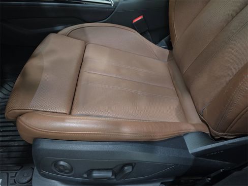 Used 2022 Audi A4 2.0T allroad Premium Plus image 31