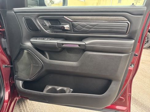 Certified 2025 RAM 1500 Limited image 33