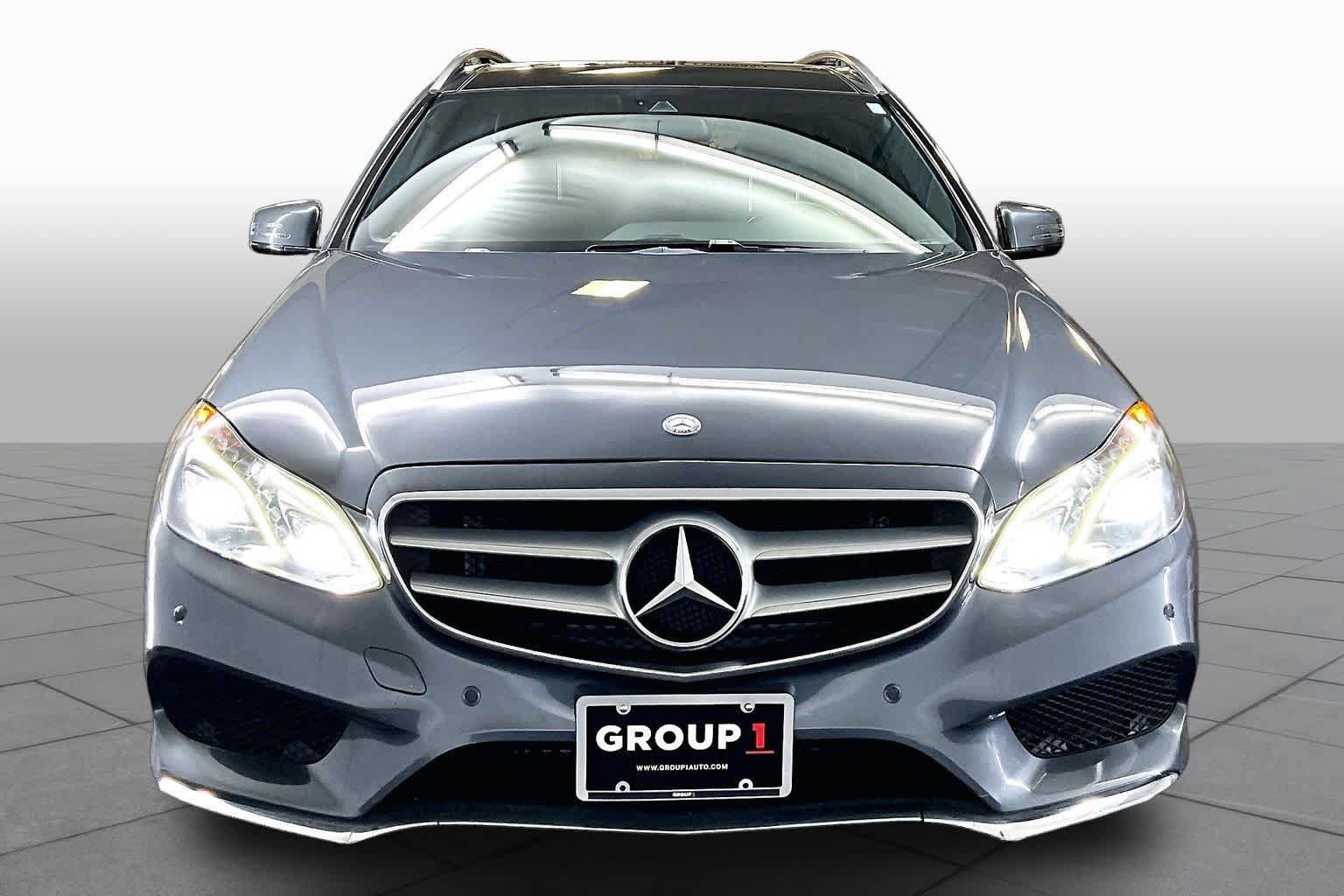 Used 2016 Mercedes-Benz E 350 4MATIC Wagon image 4