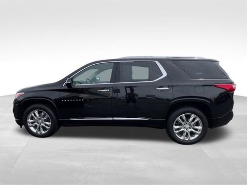 Certified 2018 Chevrolet Traverse High Country AWD/4WD image 3