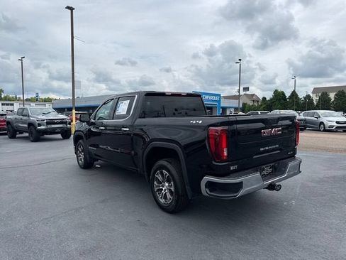 Used 2025 GMC Sierra 1500 SLT AWD/4WD image 5