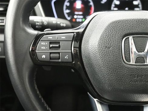 Used 2023 Honda Pilot Touring image 29