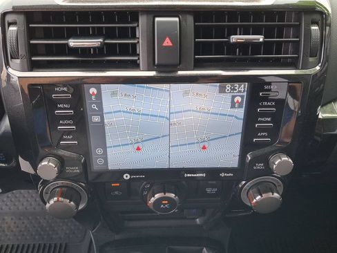Used 2021 Toyota 4Runner TRD Off-Road Premium w/ Moonroof Package AWD/4WD image 13