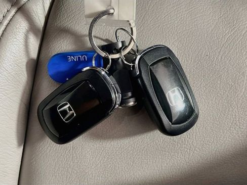 Used 2023 Honda CR-V EX image 33