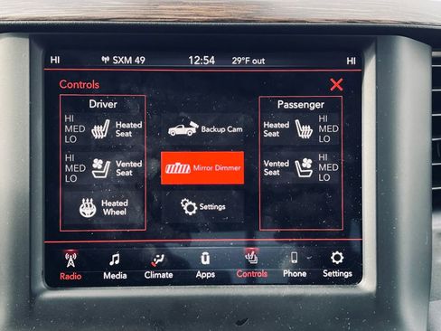 Used 2019 RAM 1500 Laramie image 17