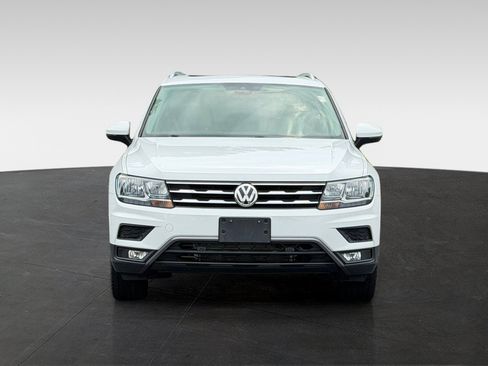 Used 2021 Volkswagen Tiguan SEL AWD/4WD image 2