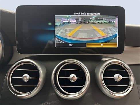 Used 2021 Mercedes-Benz C 300 4MATIC Sedan image 25