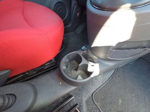 Used 2013 FIAT 500 Pop FWD image 24
