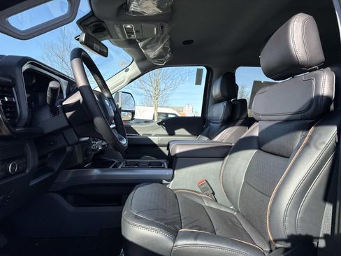 New 2026 Ford F350 Lariat w/ Black Appearance Package AWD/4WD image 10