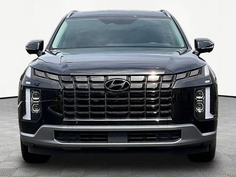 Used 2023 Hyundai Palisade SEL w/ Cargo Package AWD/4WD image 2