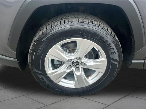 Certified 2021 Toyota RAV4 XLE w/ Convenience Package AWD/4WD image 11
