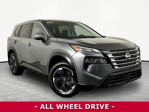 Certified 2026 Nissan Rogue SV AWD/4WD image 3