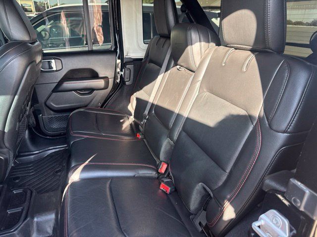 Used 2020 Jeep Wrangler Unlimited Rubicon AWD/4WD image 4