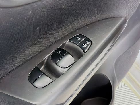 Used 2019 Nissan Sentra S FWD image 19