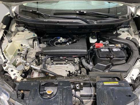 Used 2018 Nissan Rogue S image 21