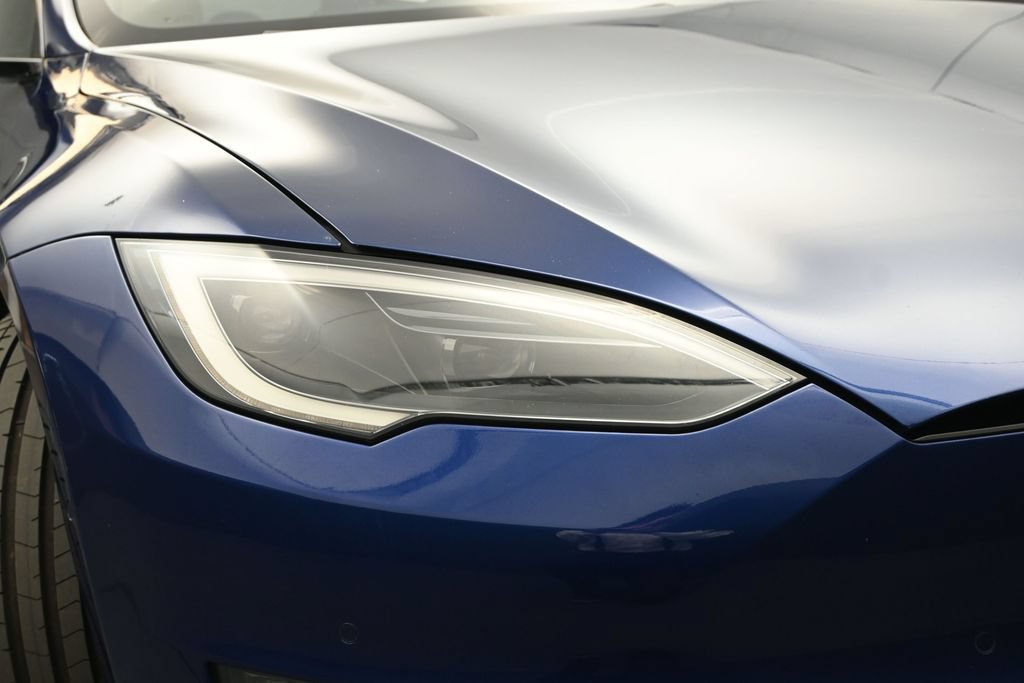Used 2022 Tesla Model S Plaid AWD/4WD image 4
