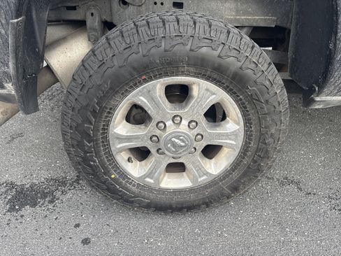 Used 2020 RAM 2500 Big Horn w/ Level 2 Equipment Group image 7