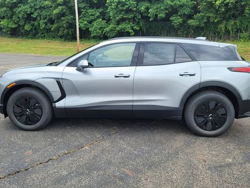New 2025 Chevrolet Blazer EV LT FWD image 8