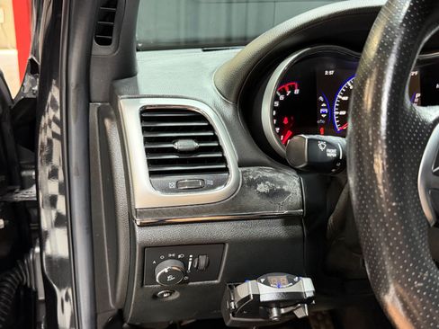 Used 2014 Jeep Grand Cherokee SRT8 w/ Luxury Group II AWD/4WD image 70