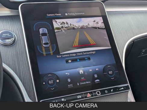 Used 2024 Mercedes-Benz C 300 Sedan image 23