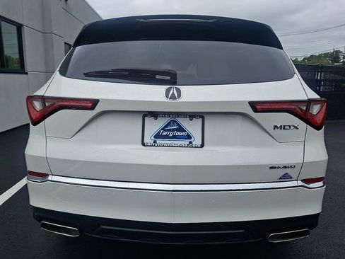 Used 2024 Acura MDX SH-AWD image 5