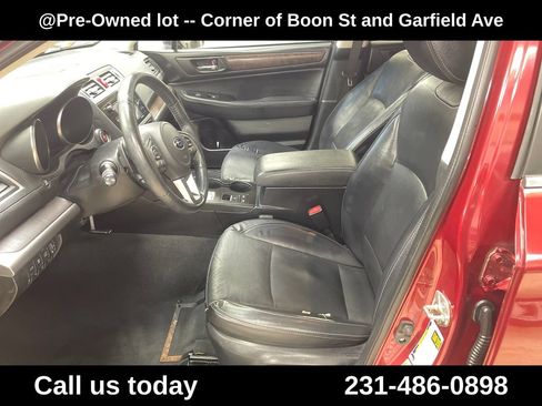 Used 2017 Subaru Outback 3.6R Limited AWD/4WD image 14