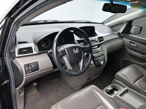 Used 2013 Honda Odyssey Touring image 16