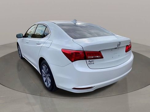 Used 2019 Acura TLX image 4