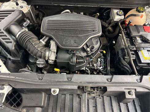 Used 2020 GMC Acadia Denali w/ Denali Ultimate Package image 30