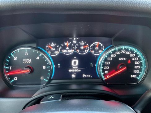 Used 2019 Chevrolet Tahoe Premier w/ Premier Plus Edition image 13