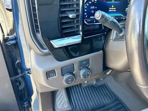 Used 2023 Chevrolet Silverado 1500 RST w/ Protection Package image 10