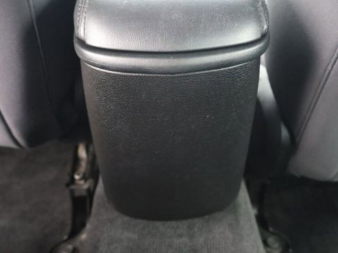 Used 2013 Chrysler 200 Touring w/ S Exterior Appearance Pkg image 25