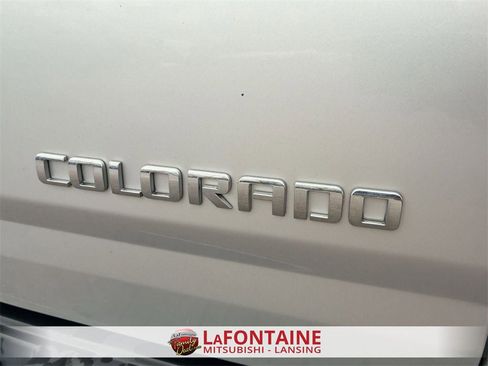 Used 2016 Chevrolet Colorado LT w/ LT Convenience Package image 10