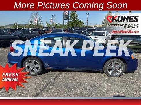 Used 2014 Dodge Avenger SE FWD image 4