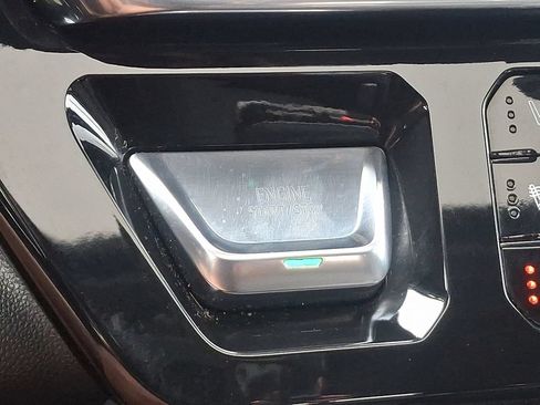 Used 2022 GMC Sierra 1500 Denali AWD/4WD image 25