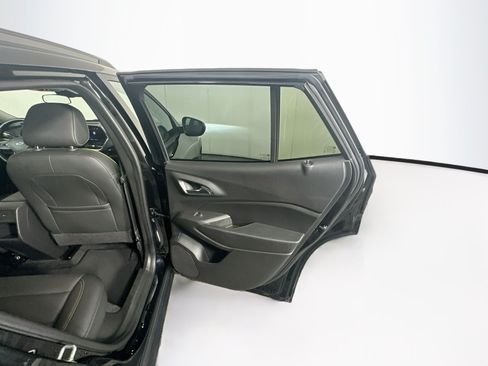Used 2024 Chevrolet Trax ACTIV w/ Sunroof Package FWD image 28