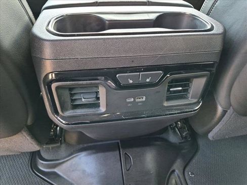 Used 2024 GMC Sierra 1500 AT4X AWD/4WD image 18