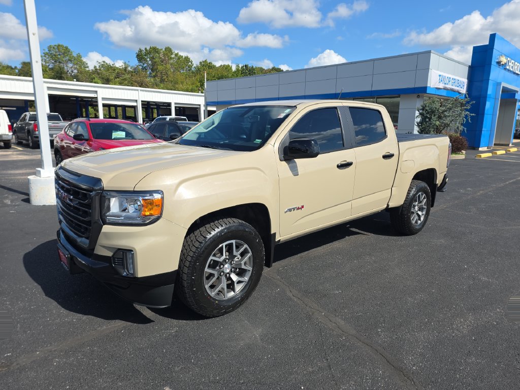 Used 2022 GMC Canyon AT4 w/ Trailering Package AWD/4WD image 4