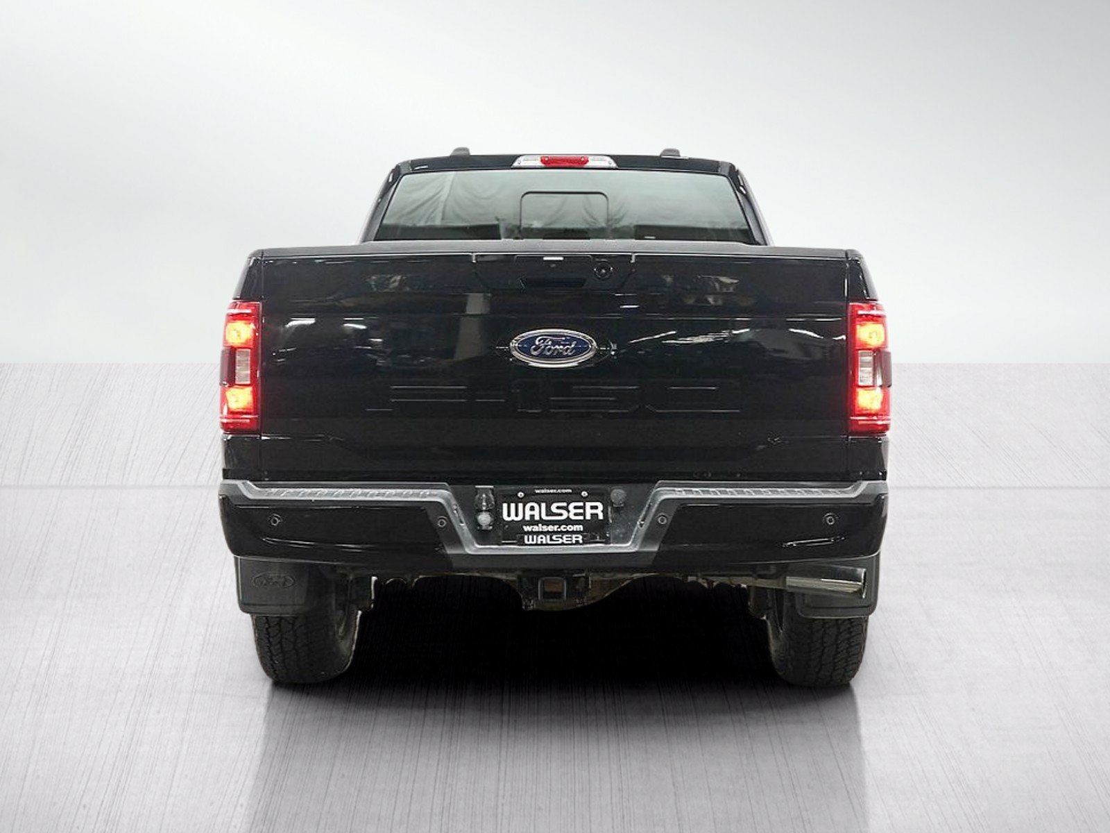 Used 2021 Ford F150 XLT w/ Equipment Group 302A High AWD/4WD image 4