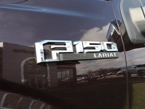 Used 2019 Ford F150 Lariat w/ Equipment Group 502A Luxury image 8