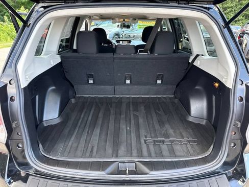 Used 2018 Subaru Forester 2.5i Premium AWD/4WD image 29