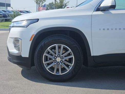 Used 2023 Chevrolet Traverse LT image 10