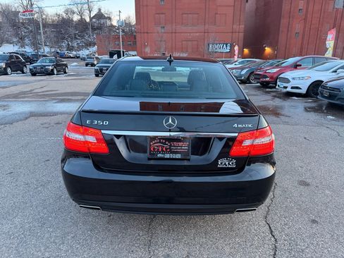 Used 2013 Mercedes-Benz E 350 4MATIC Sedan image 4