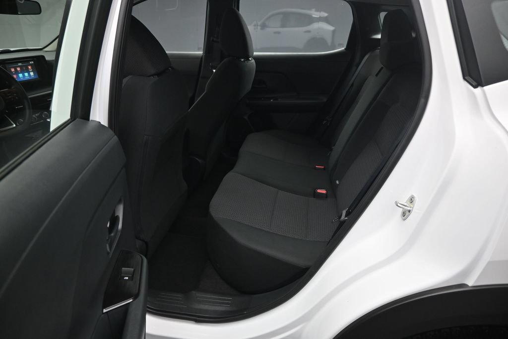 Used 2025 Nissan Kicks S FWD image 18