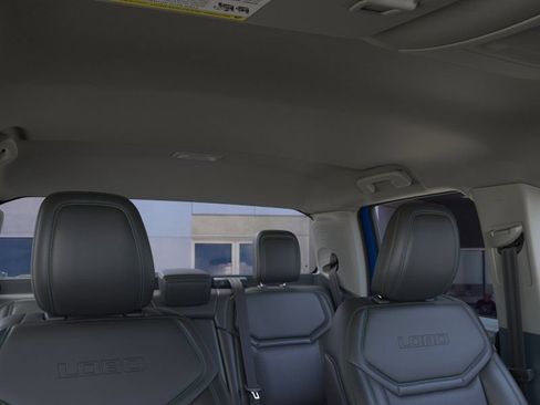 New 2025 Ford Maverick Lobo AWD/4WD image 13