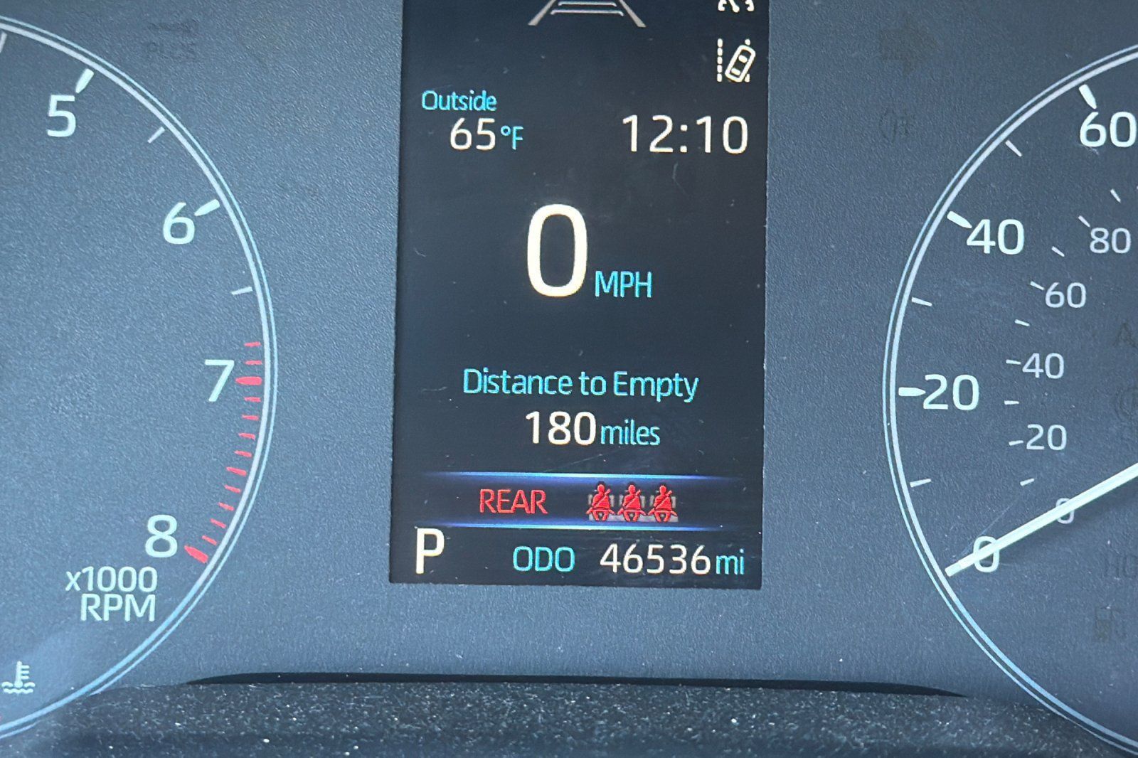 Used 2025 Toyota Corolla LE FWD image 31